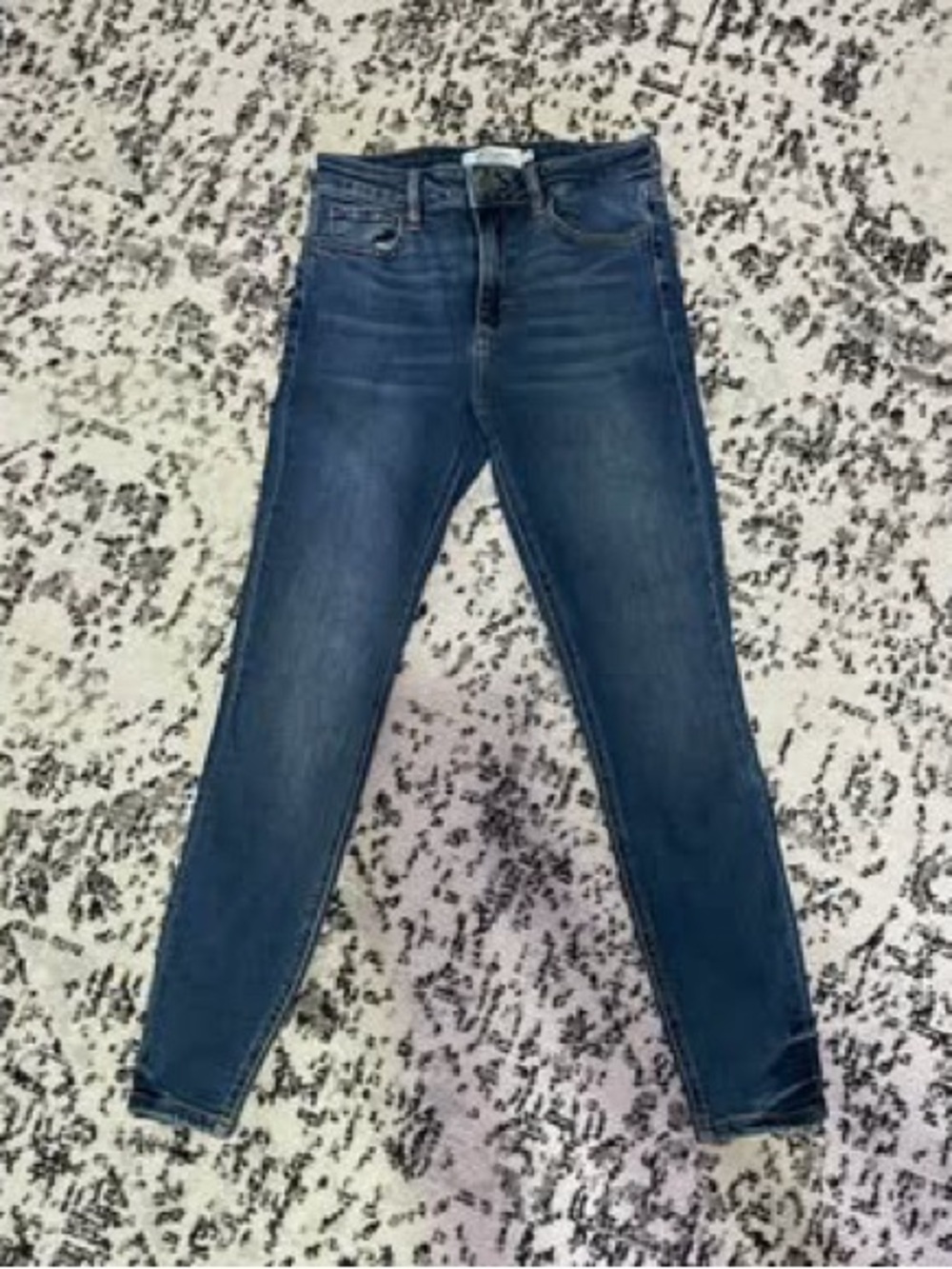 Classic High-Rise Skinny Jeans in Dark Blue